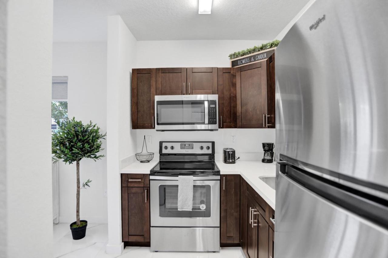 Renzzi Wynwood Apartments ميامي المظهر الخارجي الصورة
