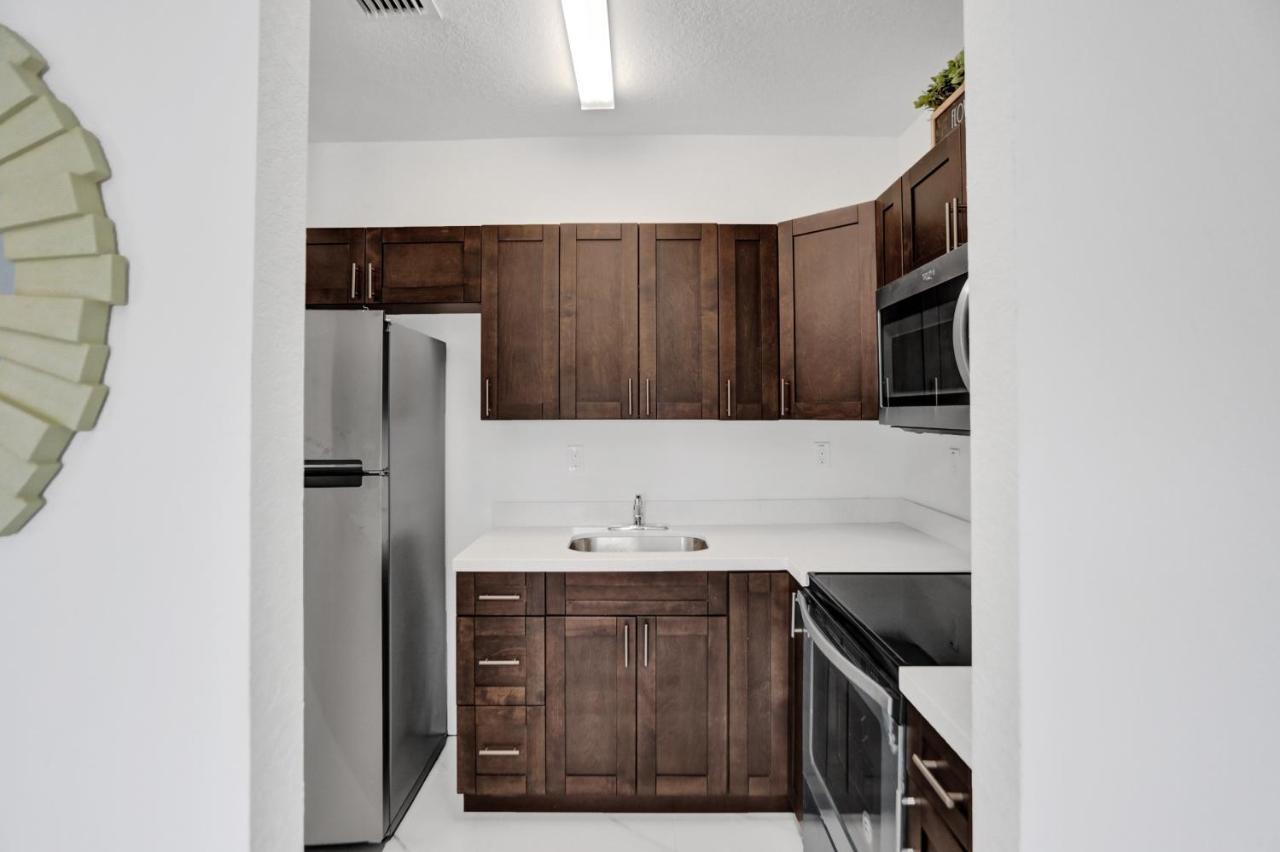 Renzzi Wynwood Apartments ميامي المظهر الخارجي الصورة